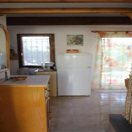 בית נופש T2 Climatisee Avec Terrasse Dans La Pinede - Fr-1-607-87 *