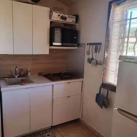 T2 Climatisee Avec Terrasse Dans La Pinede - Fr-1-607-87 בית נופש *