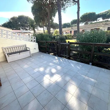 T2 Climatisee Avec Terrasse Dans La Pinede - Fr-1-607-87 別荘 *